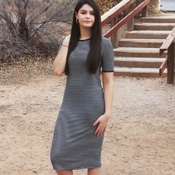 Black and White Bodycon Zenana Dress - Picture 1 of 2